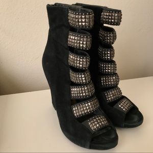 Sam Edelman Studded Wedge (6 1/2M)